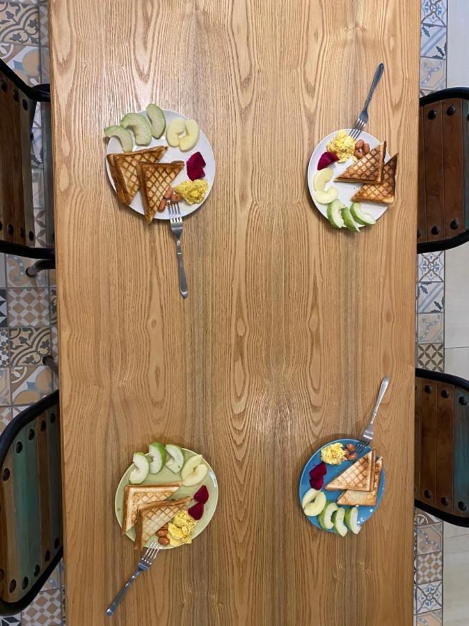 琉球茶室 現代館 Panzió Hsziaoliucsiu Kültér fotó